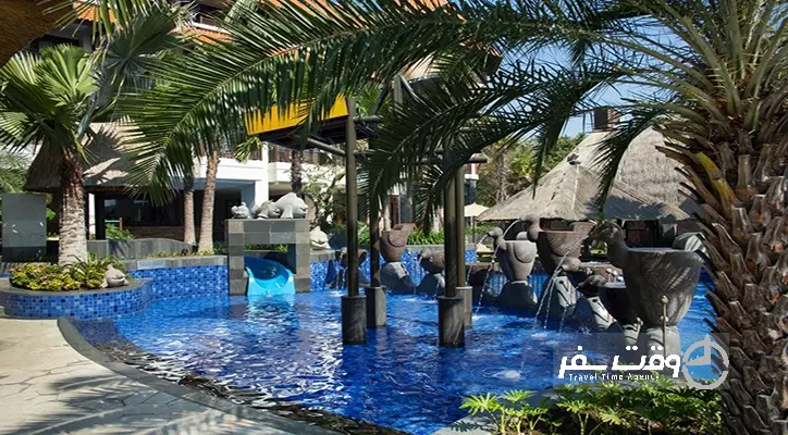 هتل هالیدی این بارونا بالی